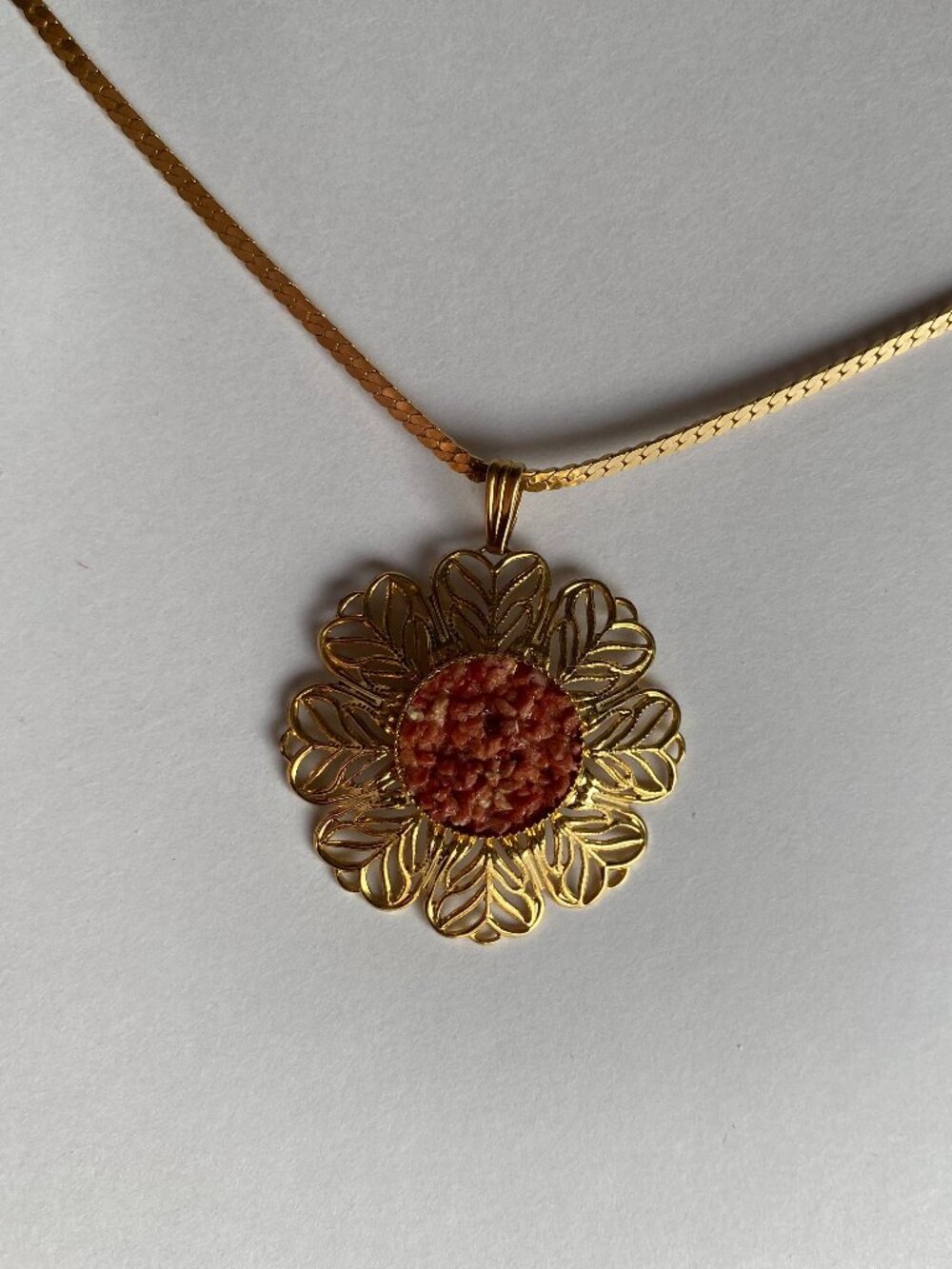 Vintage Genuine Stone Gold Tone Filigree Floral Necklace Carnelian? Boho Fairy